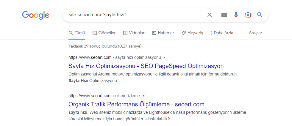 Google’da site: operatörü ile alan adına göre filtreleme örneği.